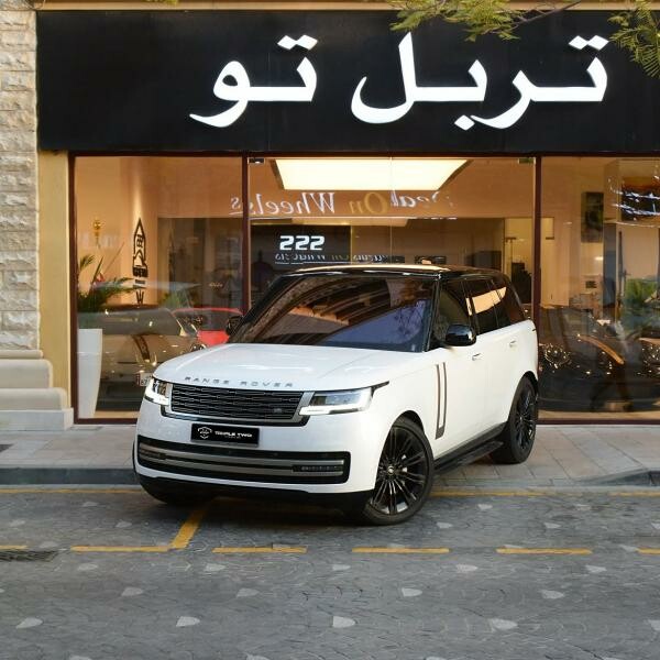 رنج روفر اتش اس اي 2023 - 8