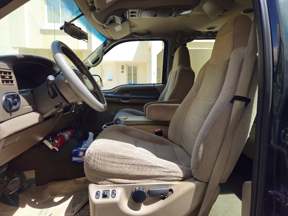 2002 Ford Excursion SLT - 11