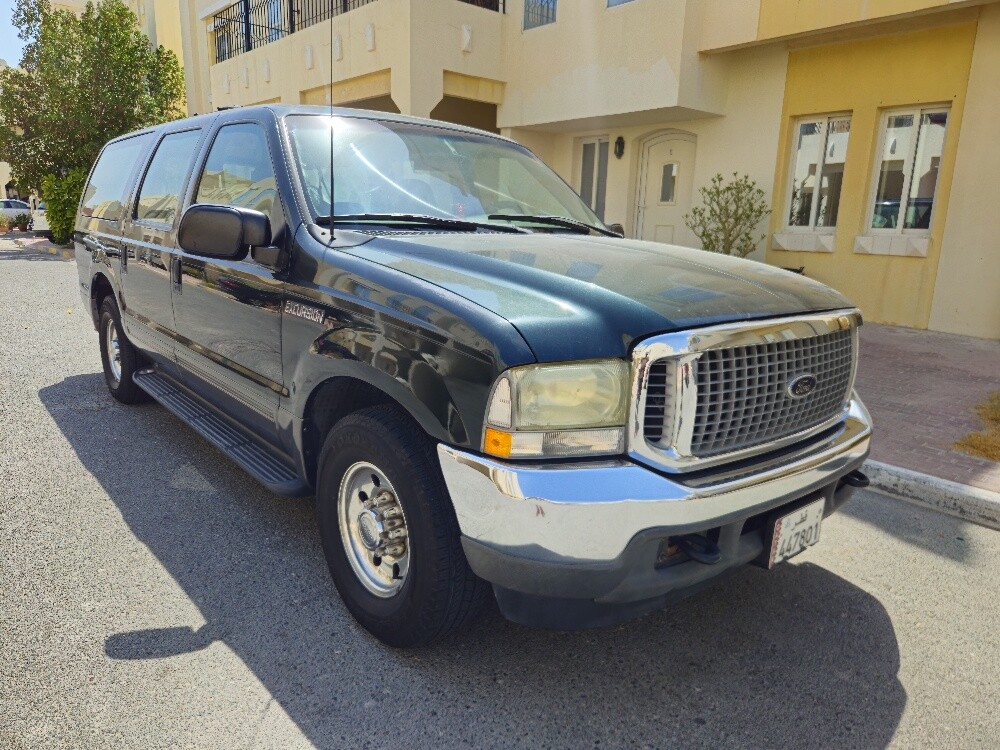 2002 Ford Excursion SLT - 1