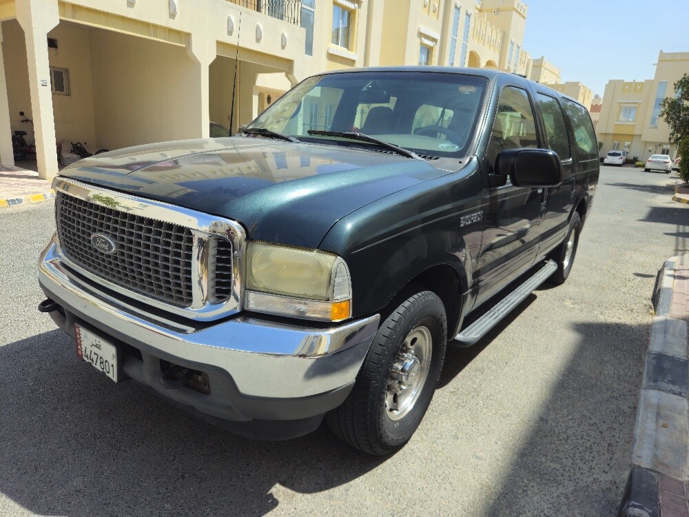 2002 Ford Excursion SLT - 2