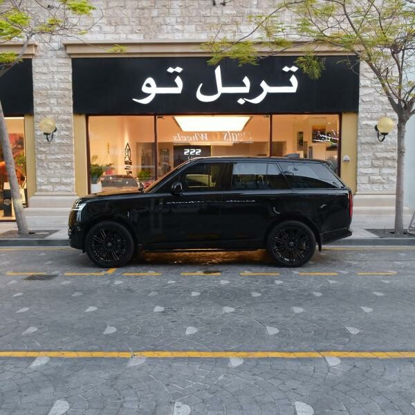 رنج روفر اتش اس اي 2024 - 10