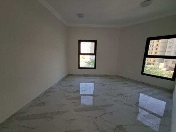 DELUXE BRAND NEW 3BHK W/ PARKING - 12
