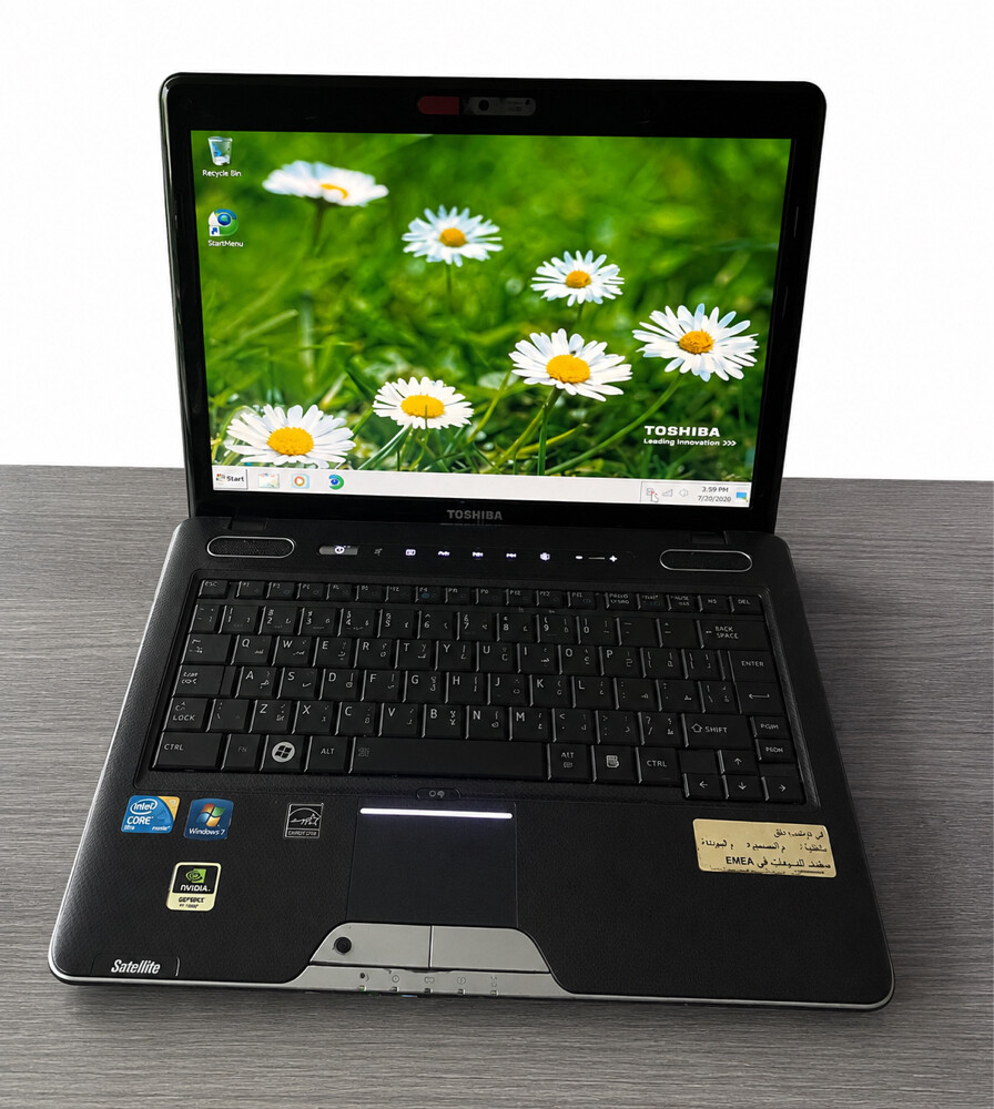 Toshiba Satellite - 1