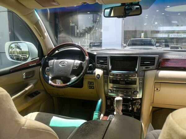 Lexus LX 570 2009 - 7
