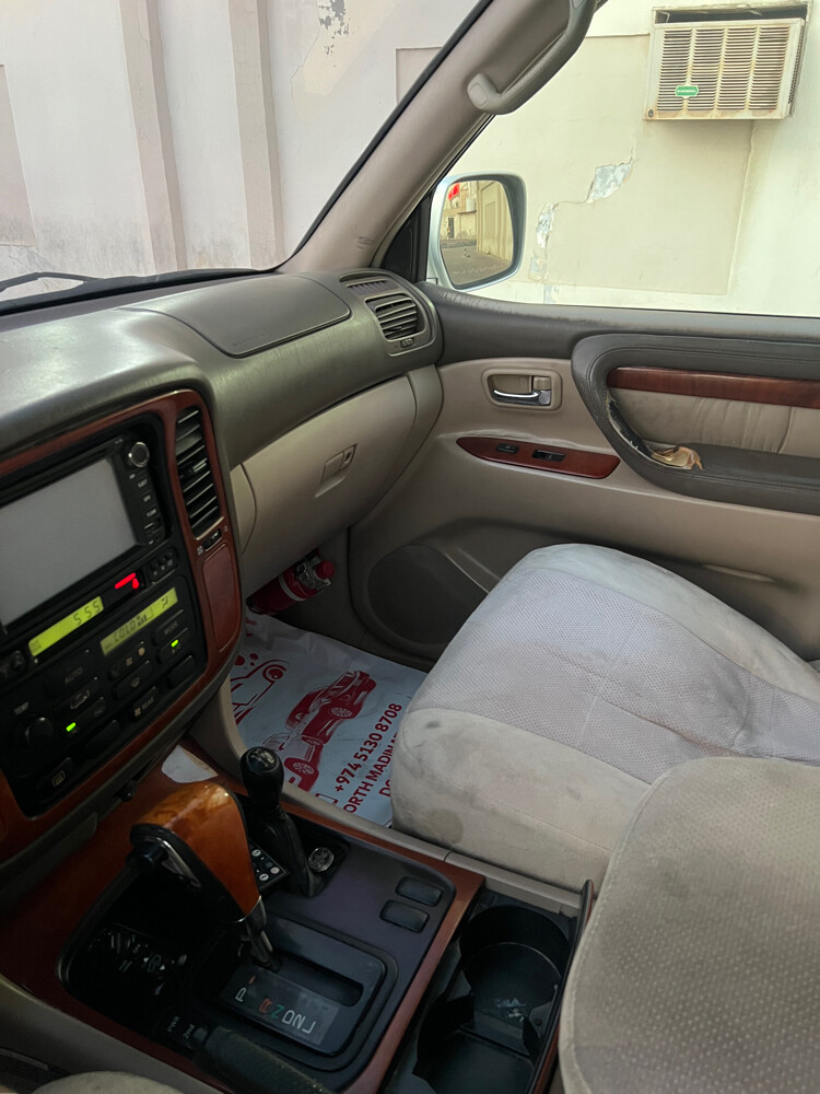 lexusLX470 - 7