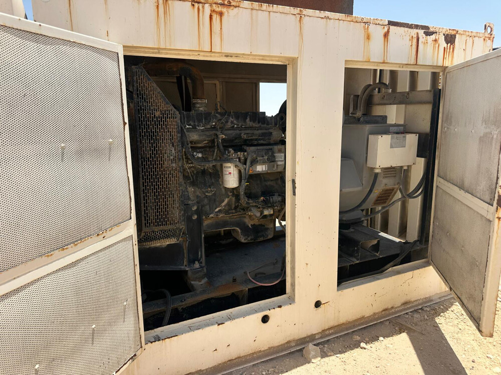 250kva Perkins engine (Jubaili) - 7