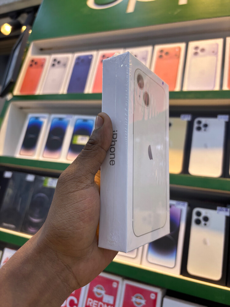 I phone 13 128 Gb  - 2