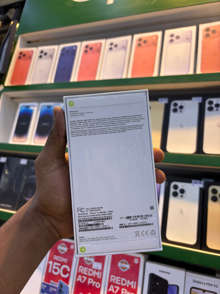 I phone 13 128 Gb  - 5