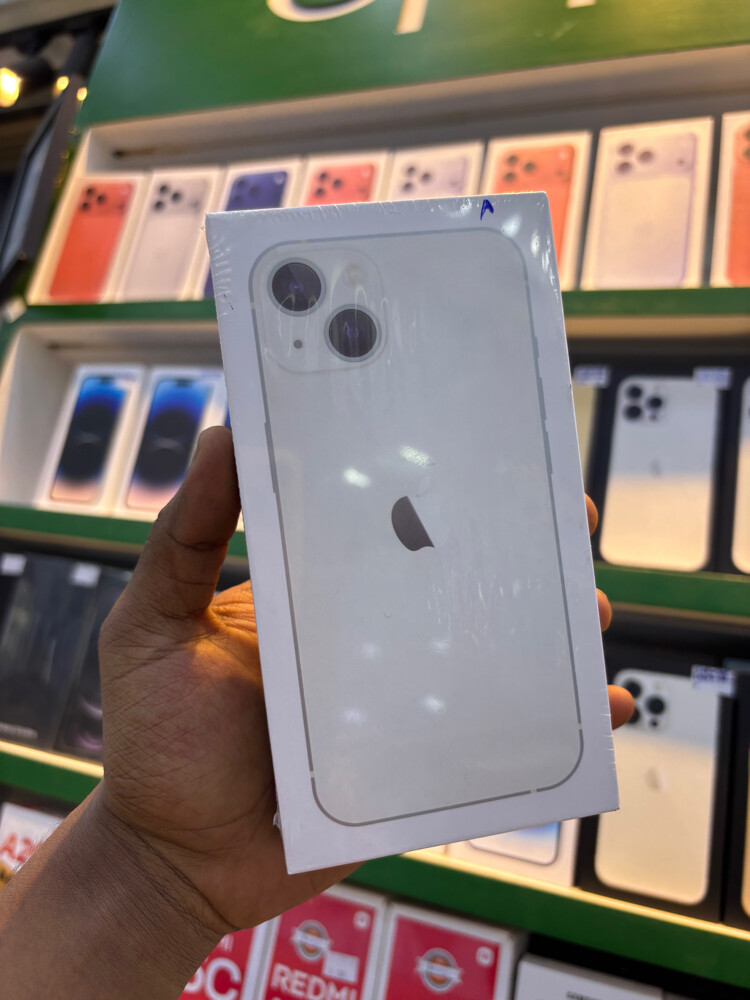 I phone 13 128 Gb  - 1
