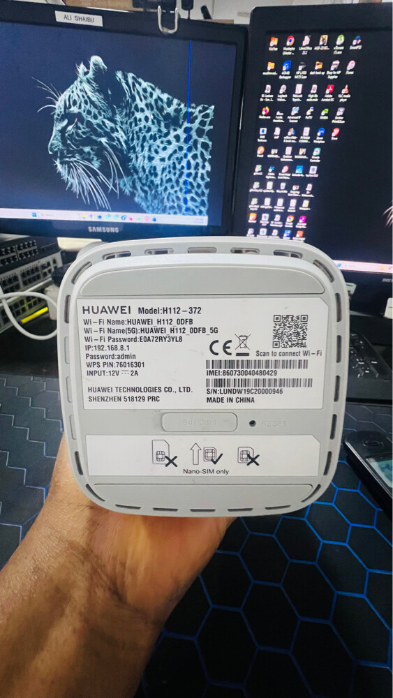 HUAWEI H112372 5G CPE Router - 4