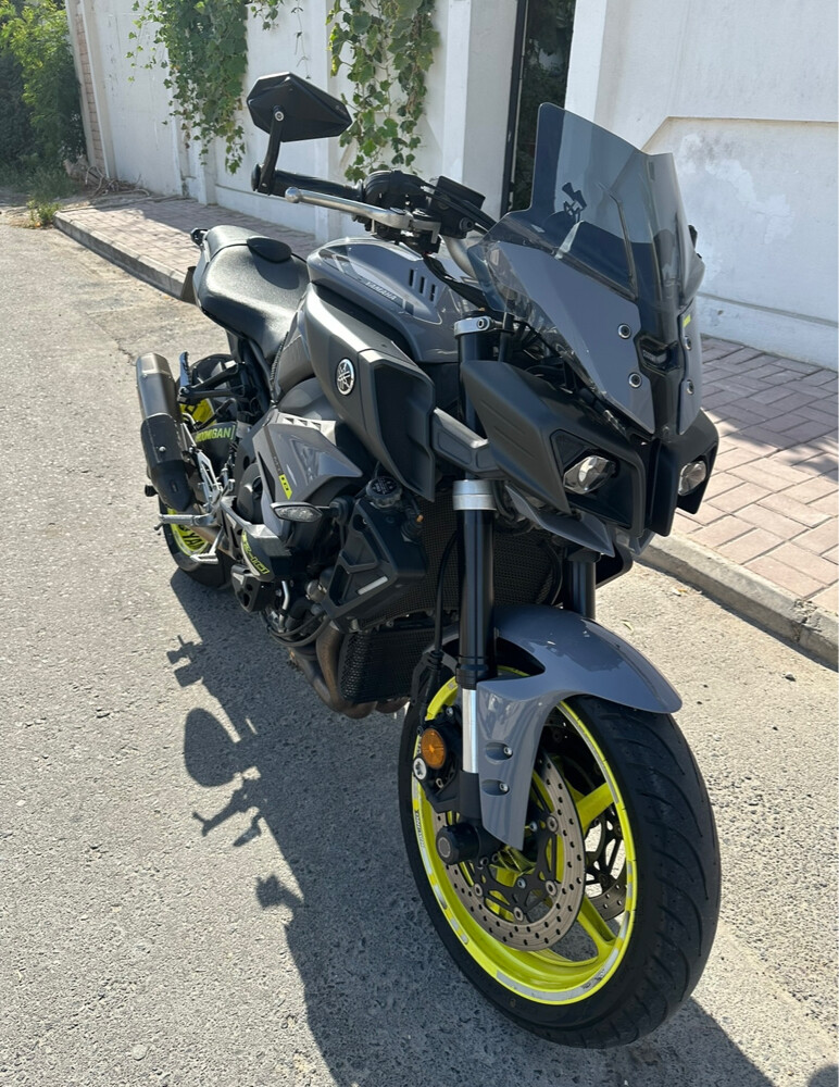 YAMAHA MT 10 2017 (1000CC) - 3