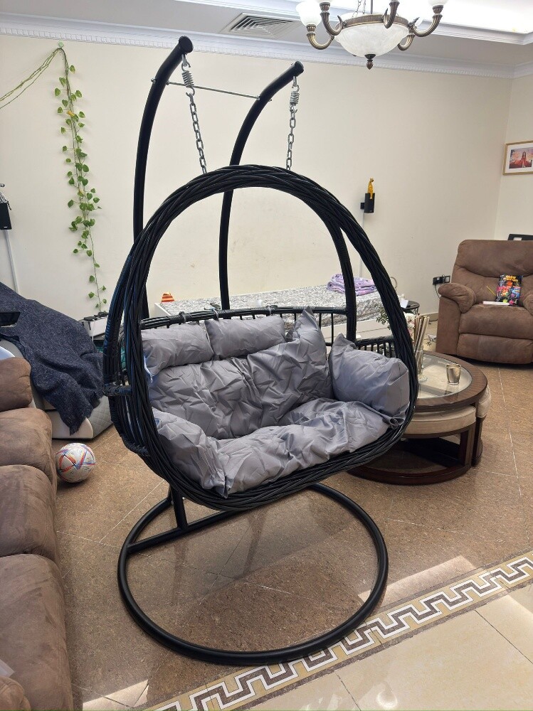 hanging chair - 1