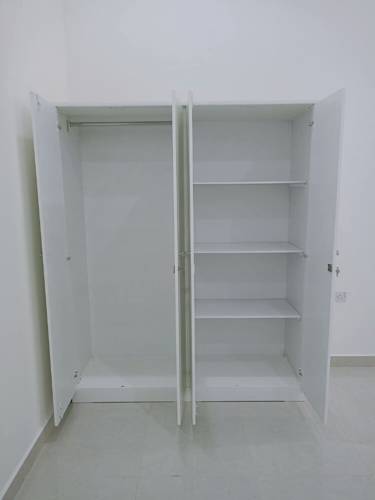 3,4,Door cabinet available - 10