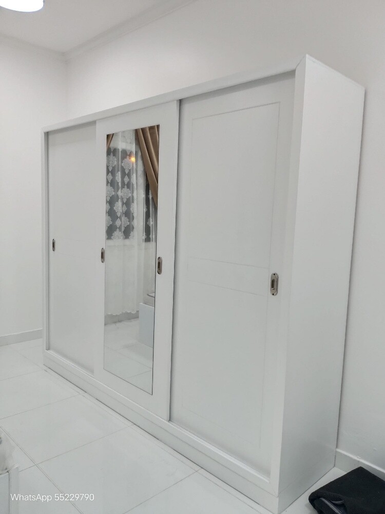 3,4,Door cabinet available - 2