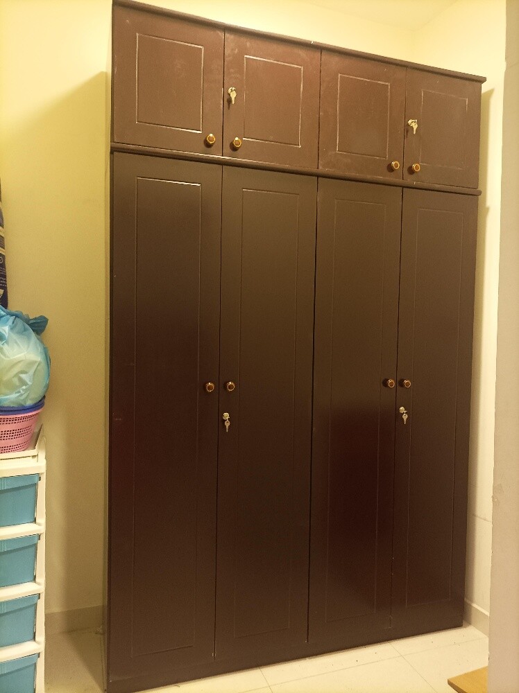 3,4,Door cabinet available - 6