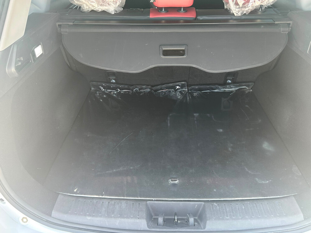 A car in excellent condition  - 2