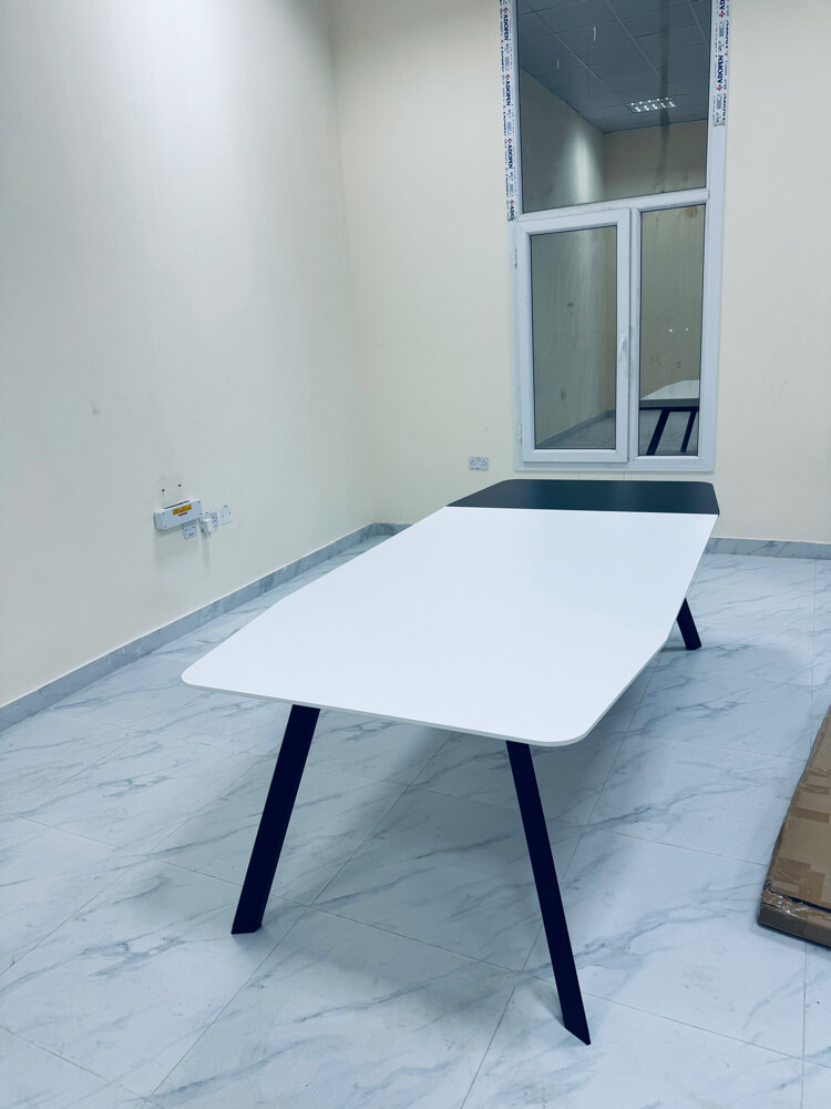 Meeting table (brand new) - 2