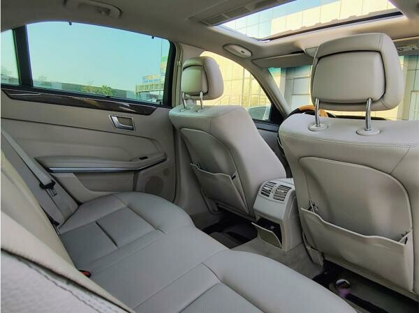 Mercedes-Benz E200 - 9