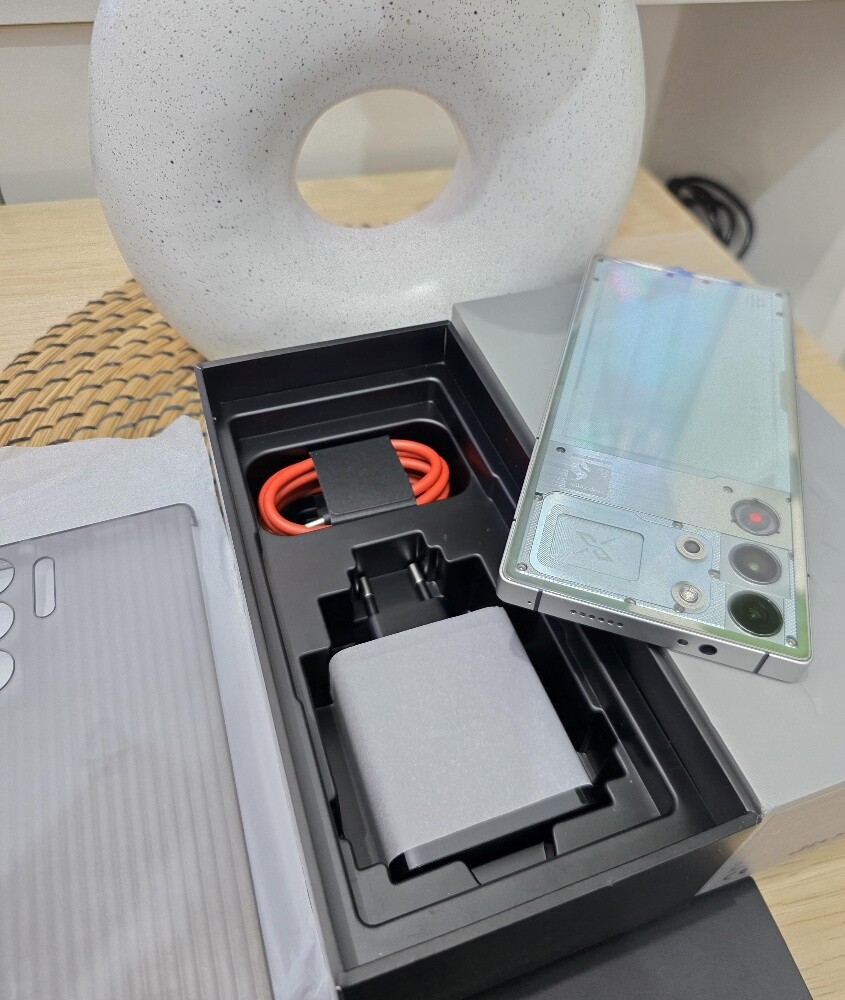 24/1TB Redmagic 10S pro Silver - 6