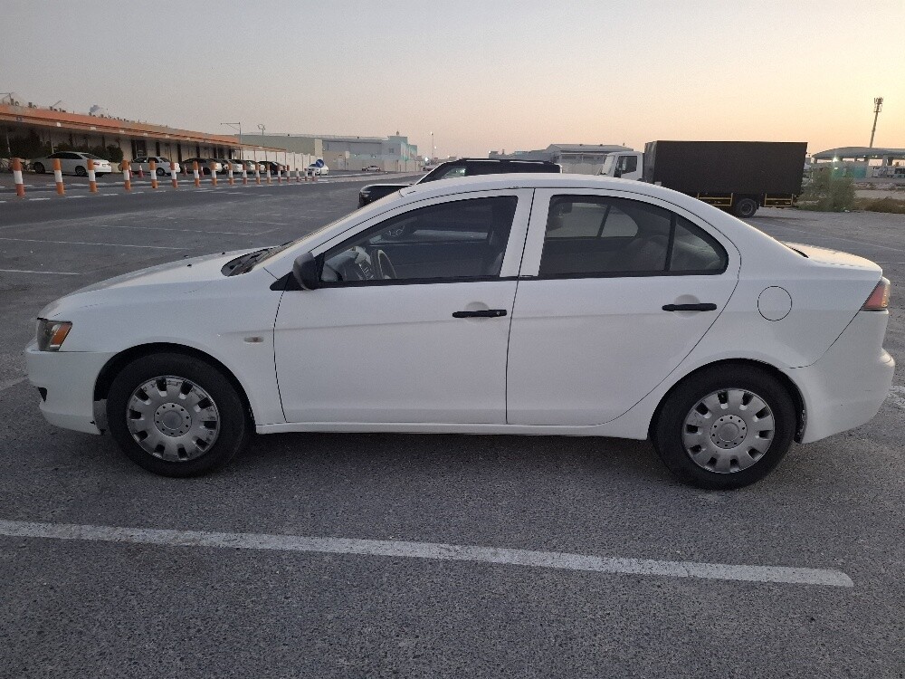 Mitsubishi lancer Ex Japan - 2