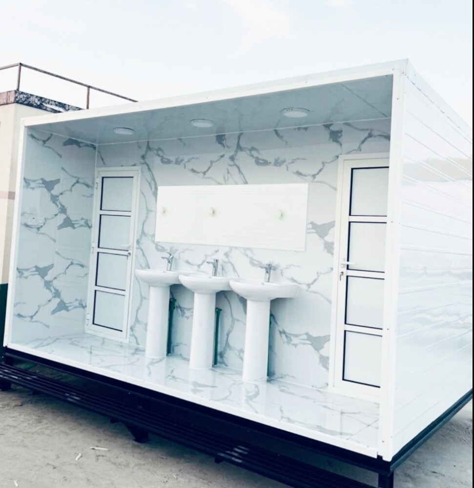 caravan toilet - 1
