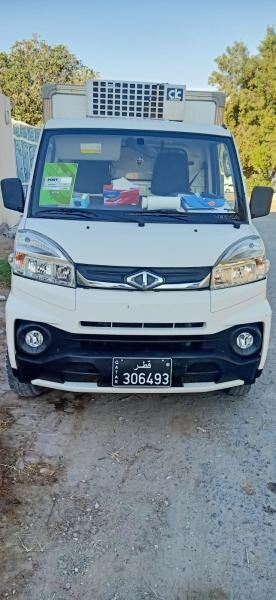 2021 CMC Veryca Freezer Truck - 4