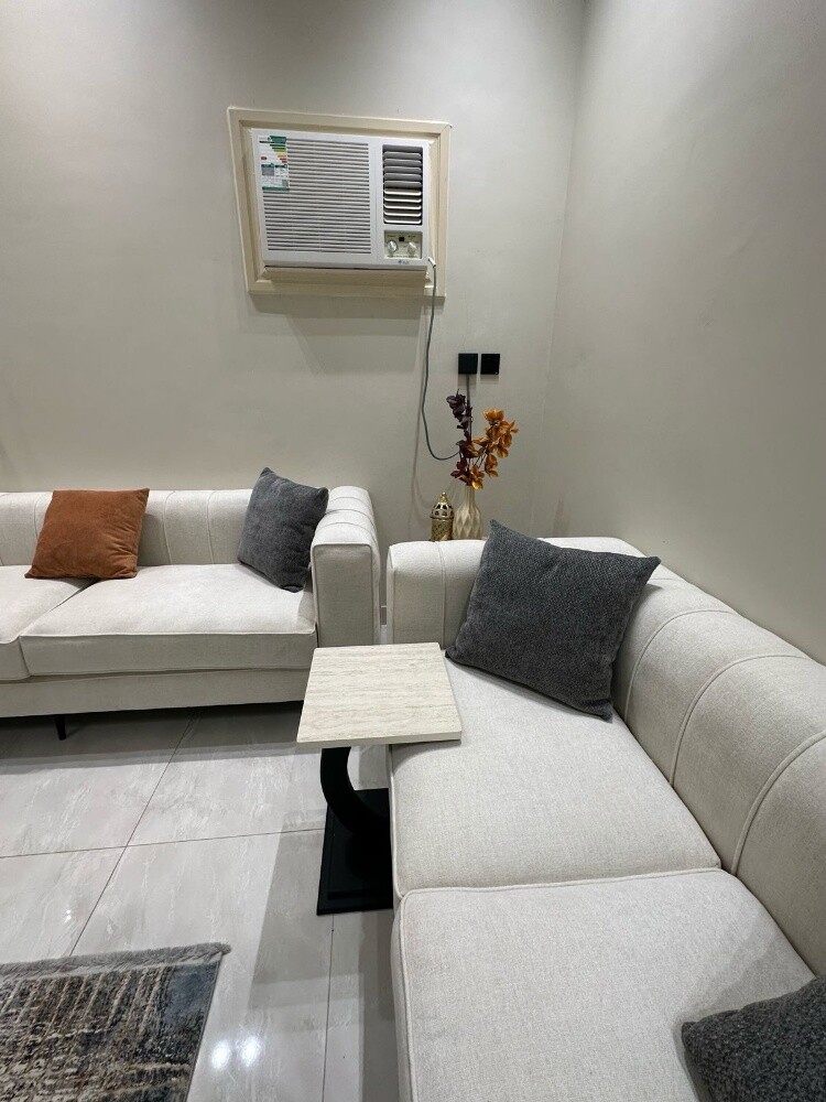 Sofa's &Chairs - 5