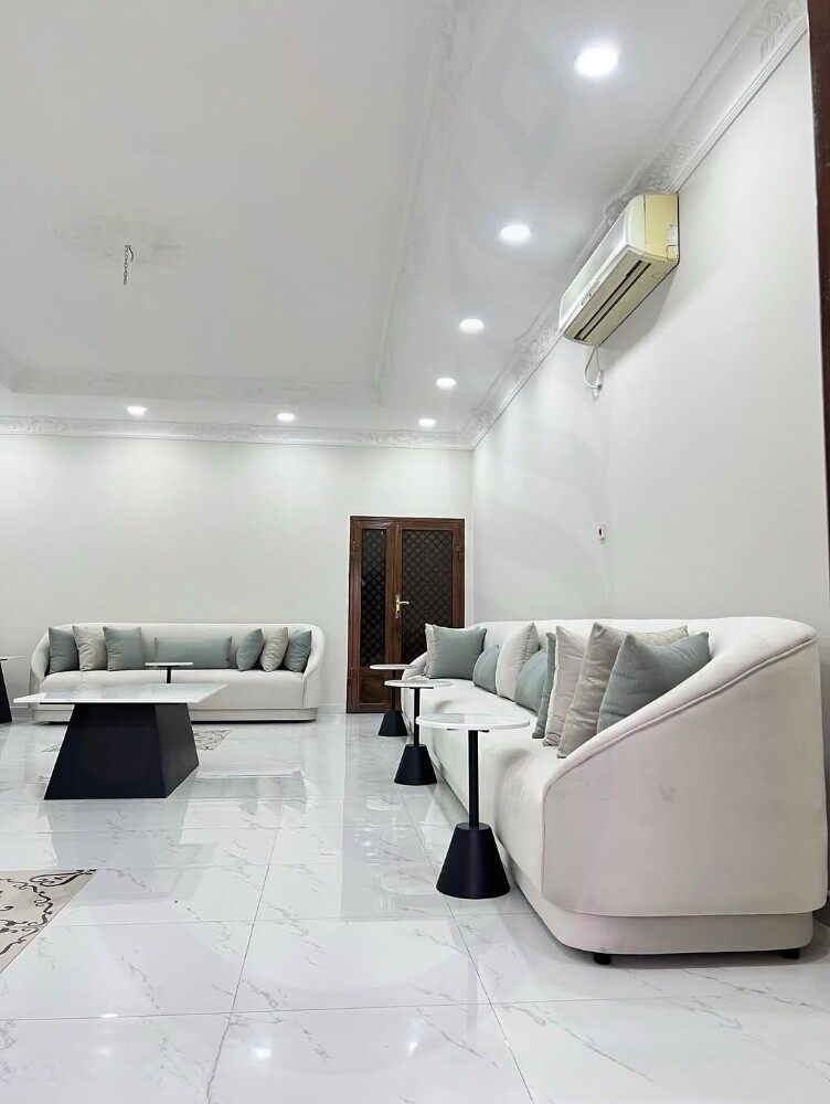 Sofa's &Chairs - 2