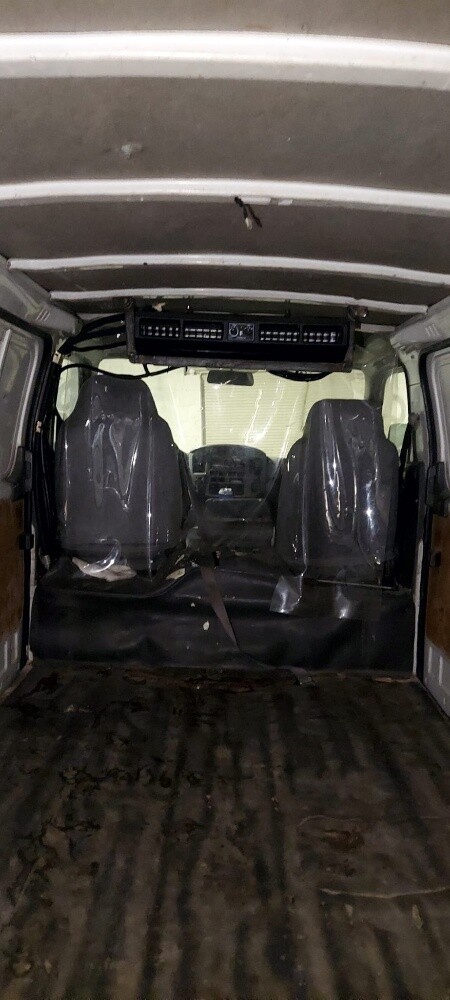 Urgent sell ! Urvan 2012 Cargo Van. - 6