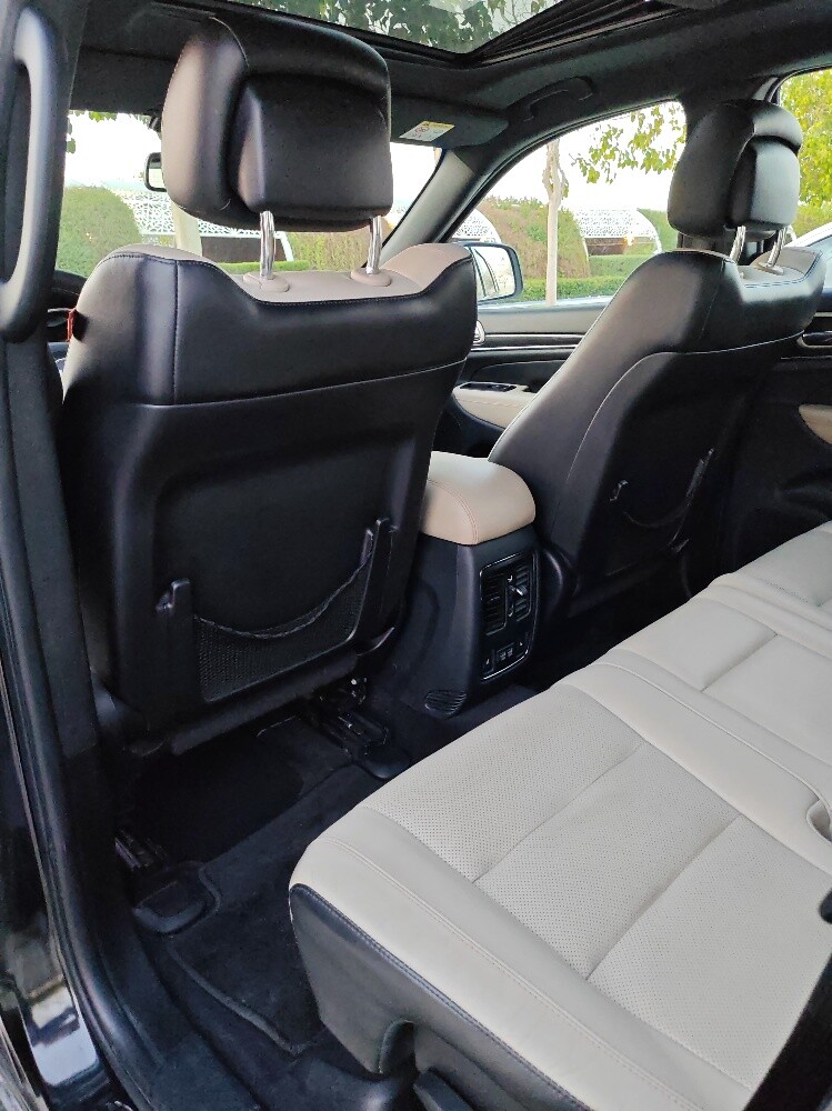 Jeep 75th Anniversary Edition 61km - 23