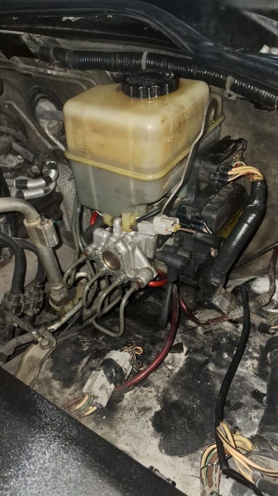 Brake Booster ABS Repairing - 3