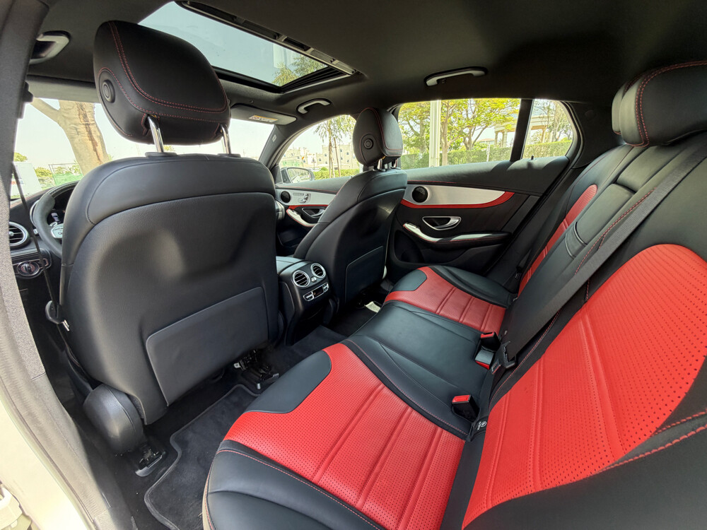 Mercedes Benz GLC 63 s - 14