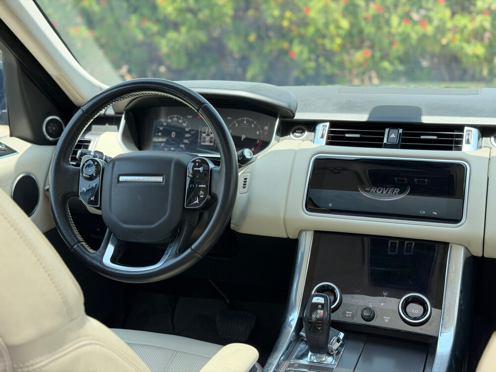 Rangrover sport HSE - 12