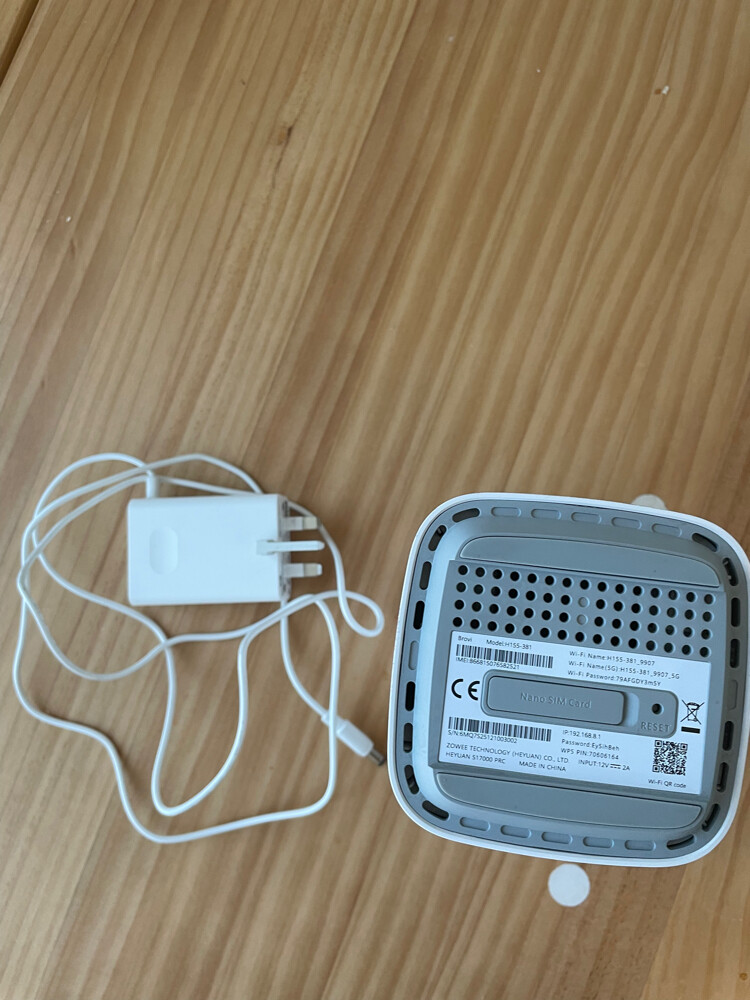 5G router support SIM card - 2