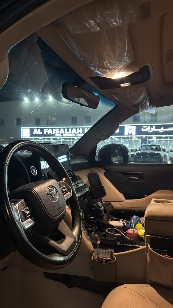 معرض عبدالرحمن البدر للسيارات - 6