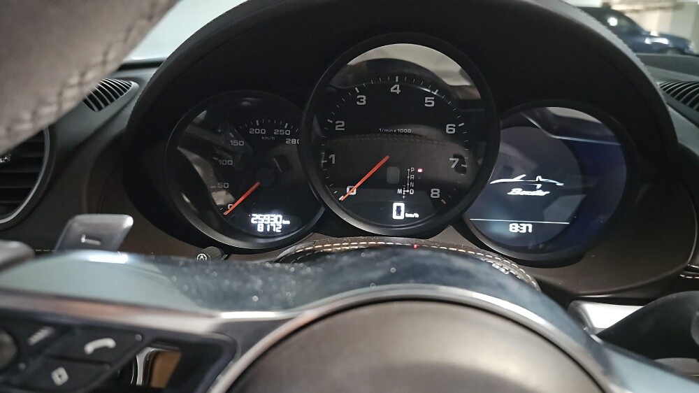 porsche 718 - 4
