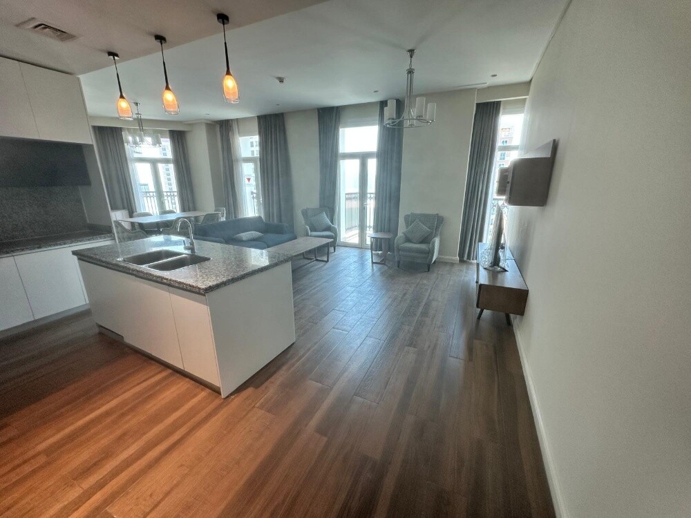 Modern 2BR in Floresta - 4