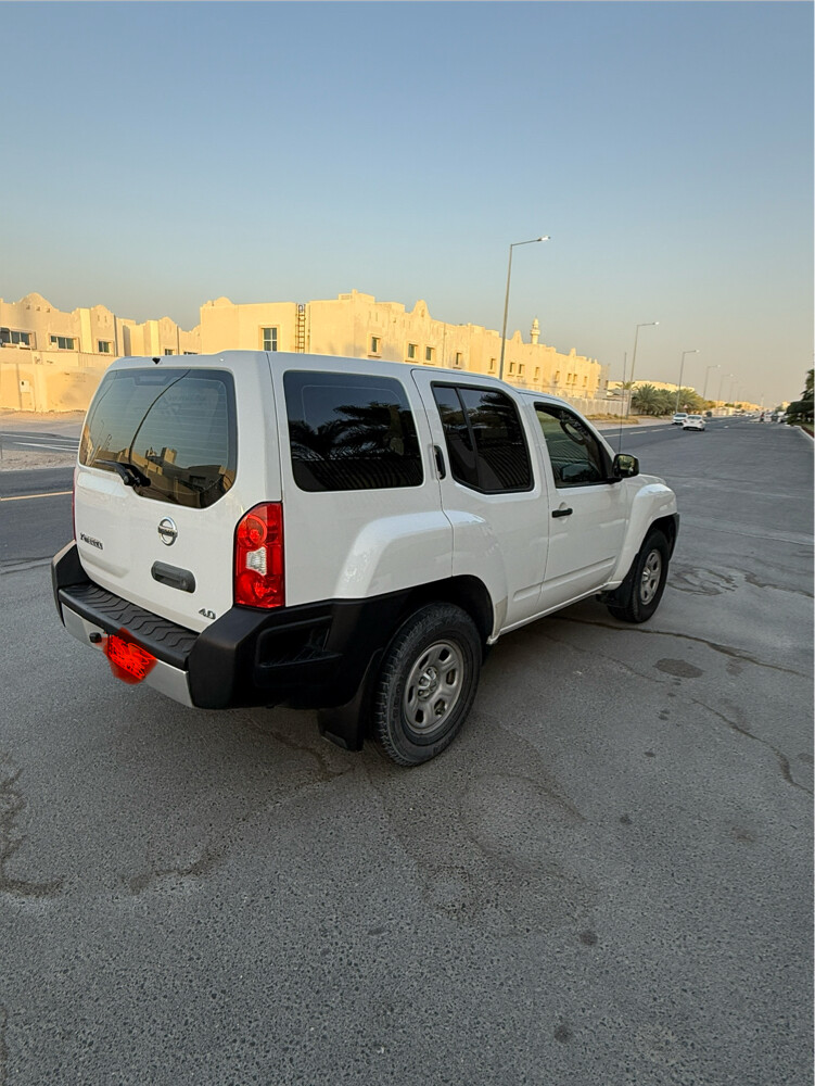 2012 model Nissan xterra - 3