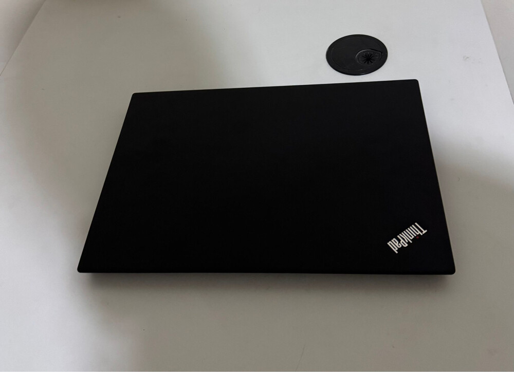 laptop Lenove core i5,8th gen - 4