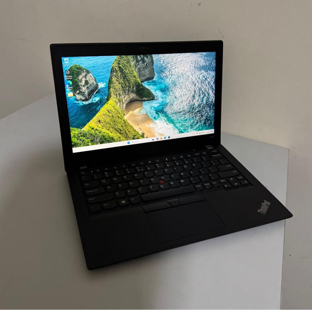 laptop Lenove core i5,8th gen - 5