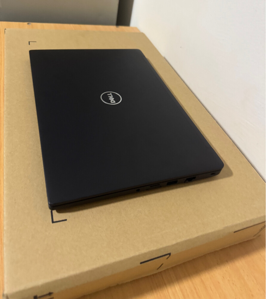 Dell core i5 ,8th gen ,original  - 6