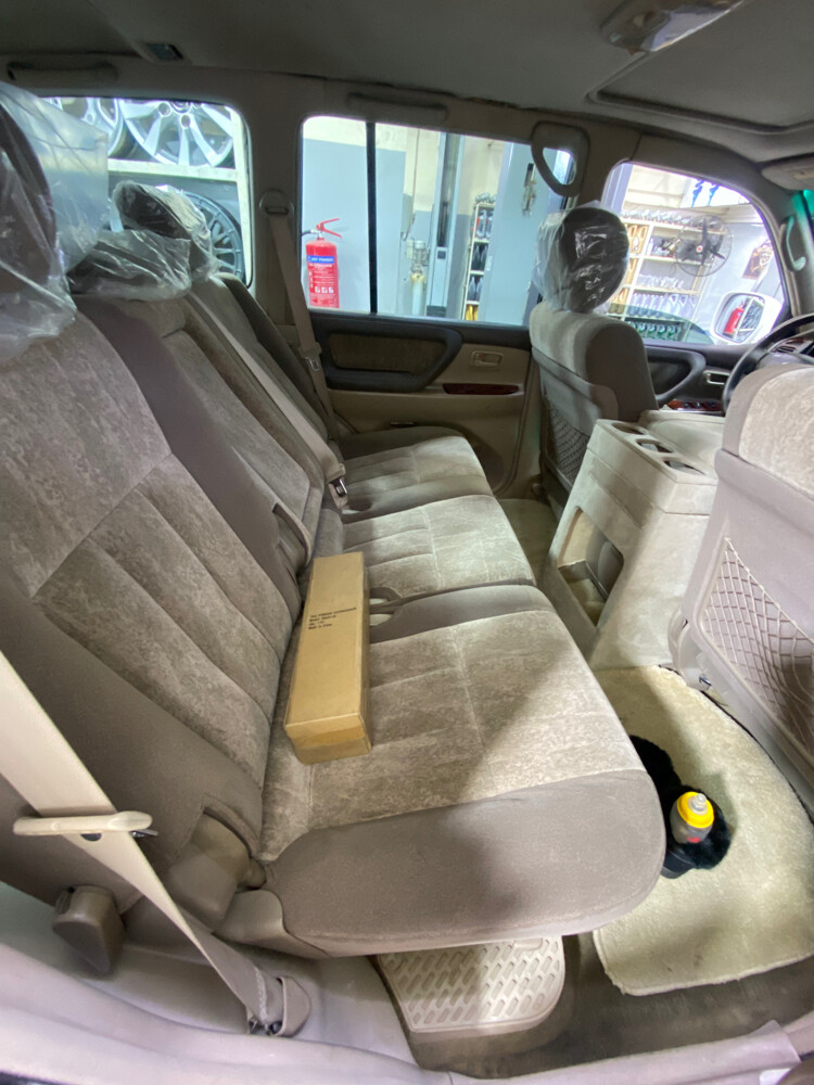 land cruiser 2001 vxr - 6