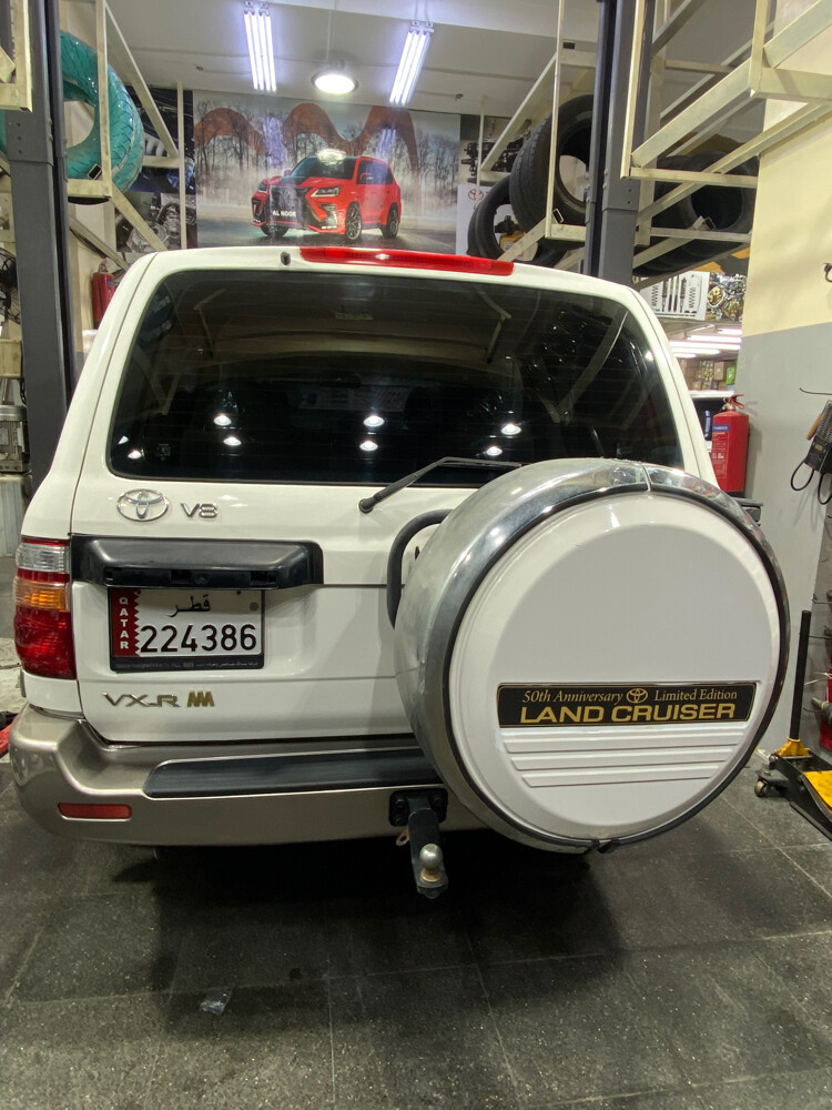 land cruiser 2001 vxr - 3