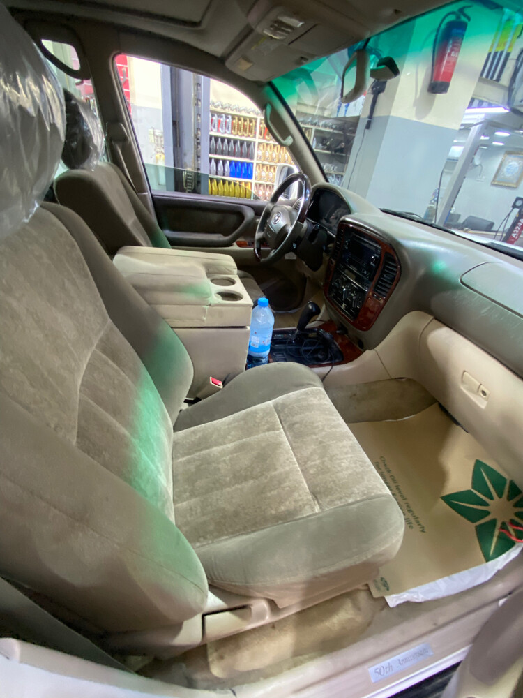 land cruiser 2001 vxr - 5