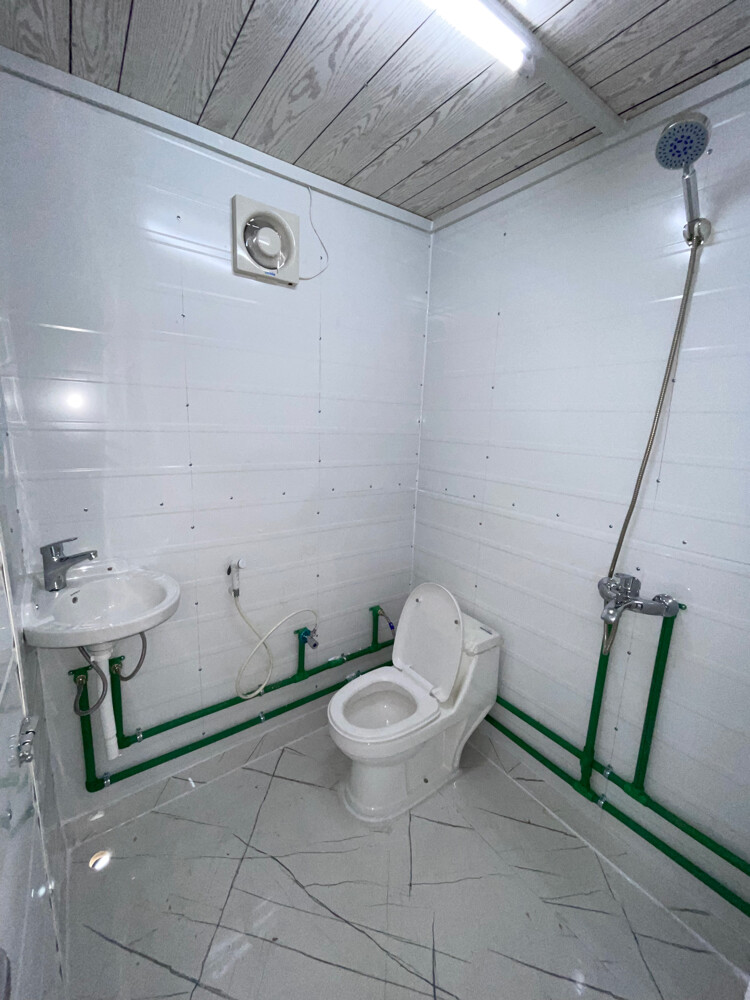Protha cabin caravan toilet - 3