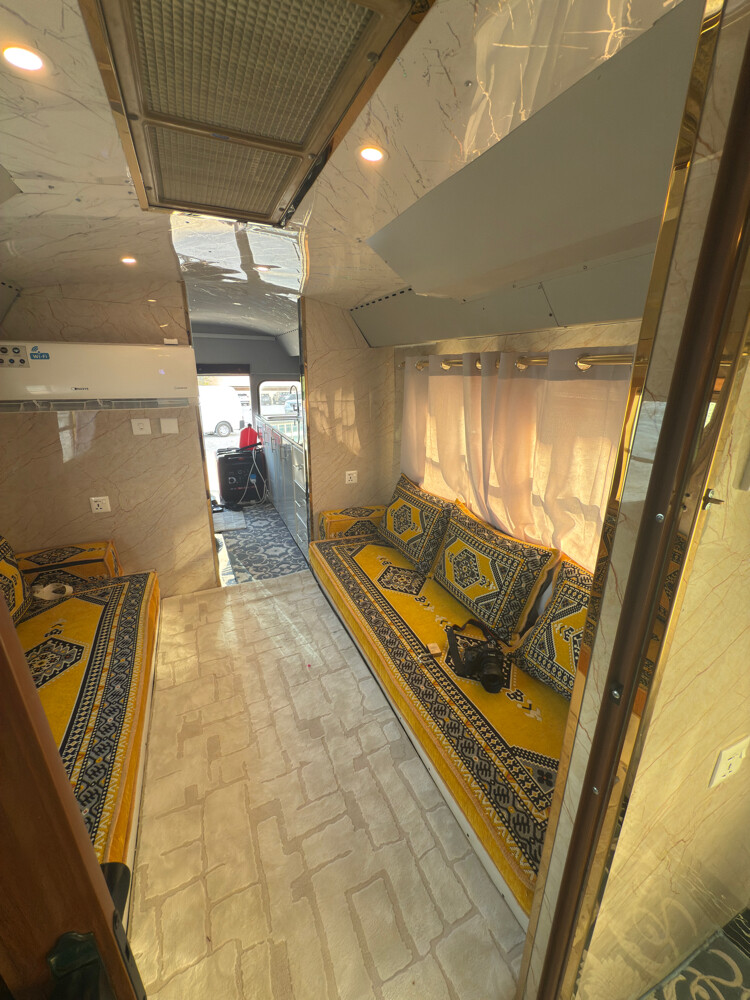 international bus caravan - 7