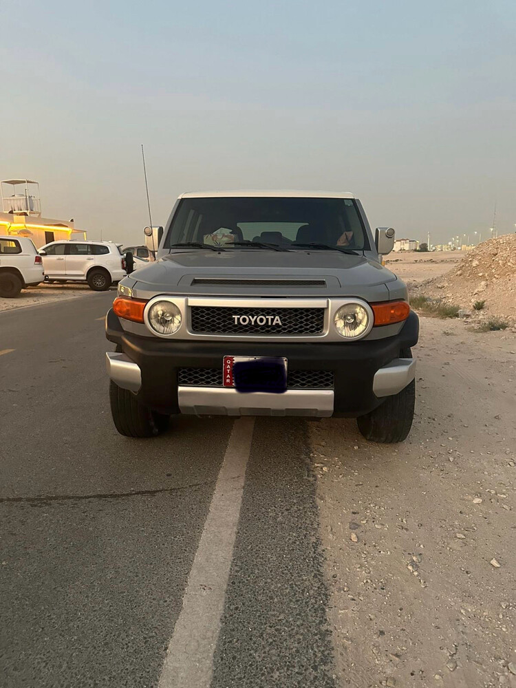 Toyota FJ Cruiser 2014 for Sale - 4