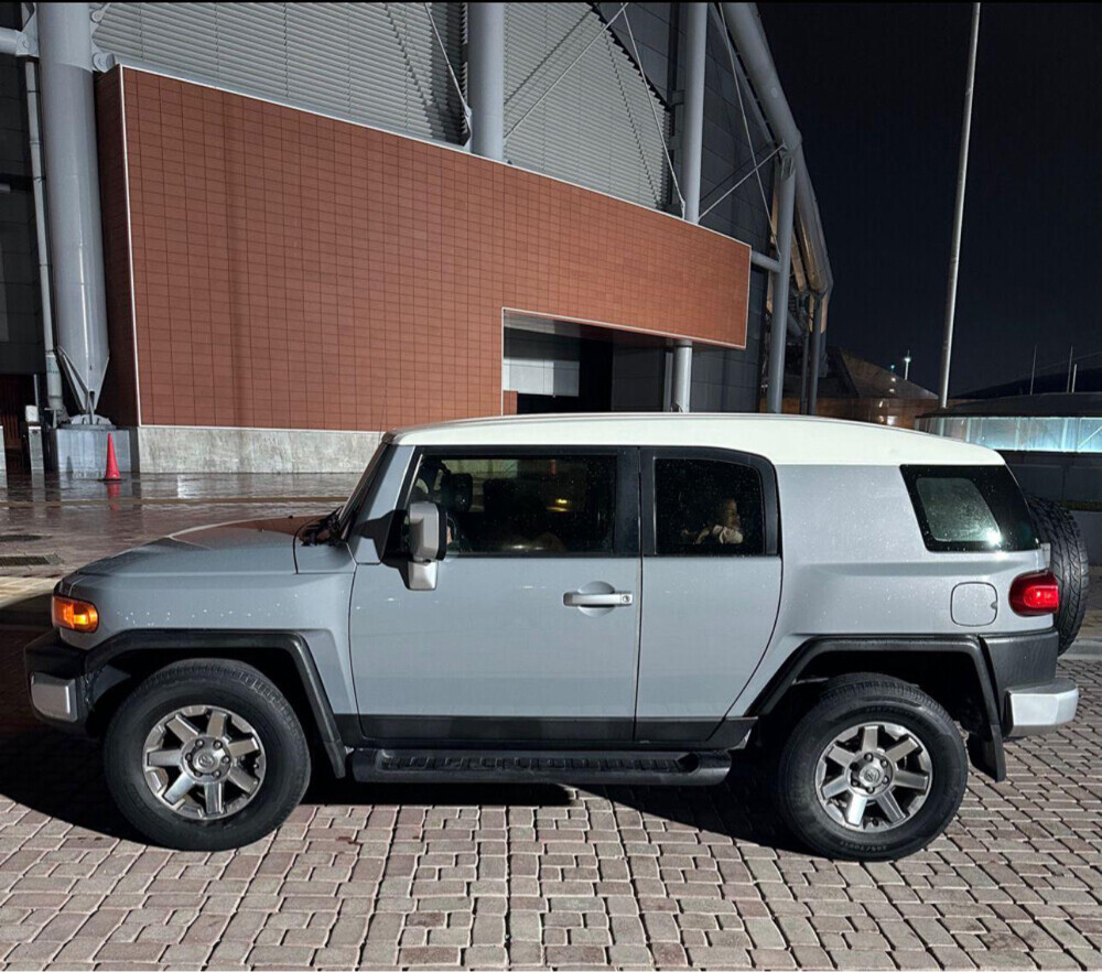 Toyota FJ Cruiser 2014 for Sale - 1