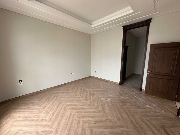 Brand-New Villa in Al Thumama - 7