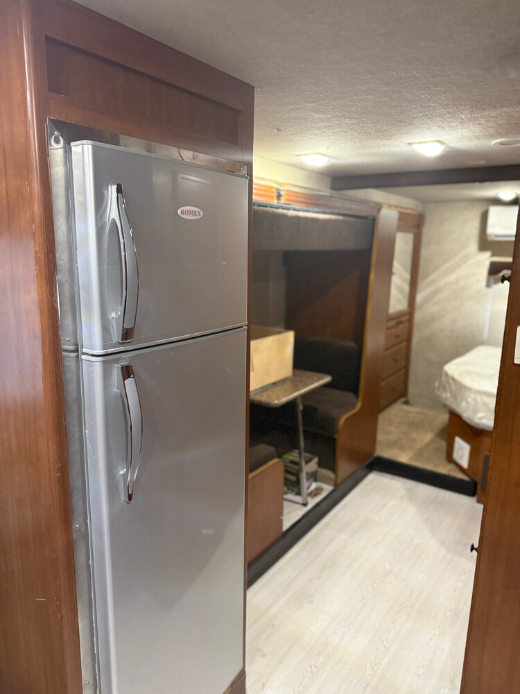 motor home carvan - 6